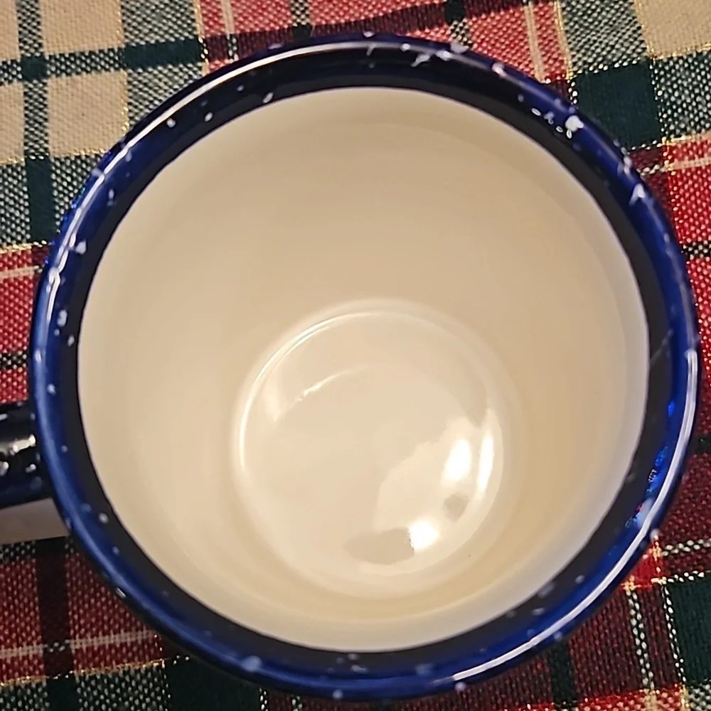 Smucker's Collector Mug Christmas 2001 vintage Farmhouse Holly Navy White Red Gn - Picture 3 of 10